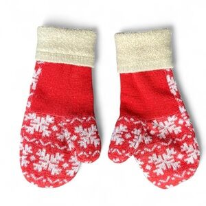 Handmade | Red and white snowflake mittens with fleece lining.